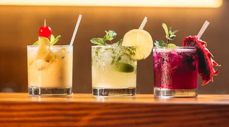 How to Curate a Signature Cocktail Selection for Private Parties