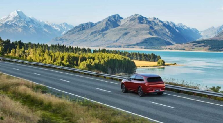 Electric Vehicle Road-Trip Itineraries Across New Zealand