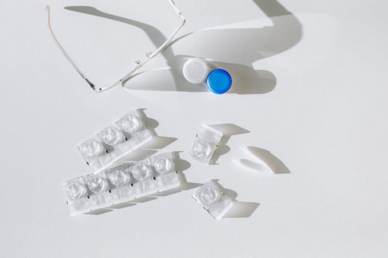 heres-what-to-expect-during-a-routine-vision-check-1